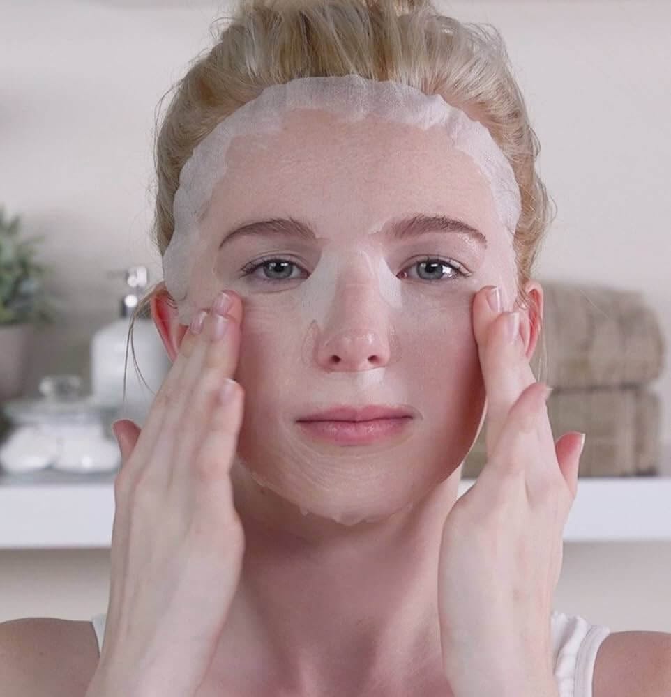 Vitamin C sheet mask fading age spots for an even complexion