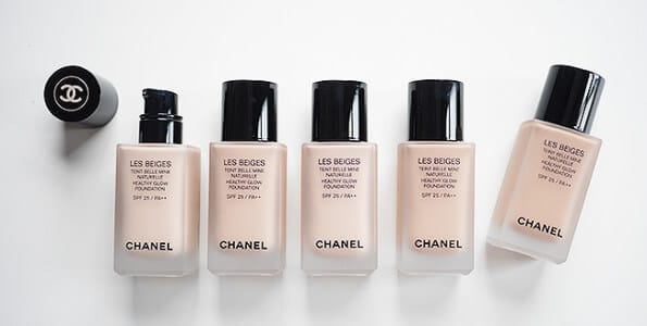 Chanel Les Beiges Healthy Glow Foundation 5 next to each other