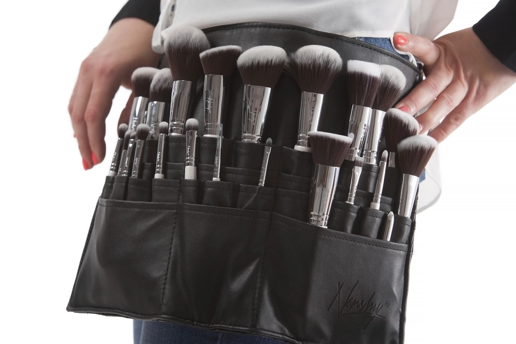 Makeup artist brushes